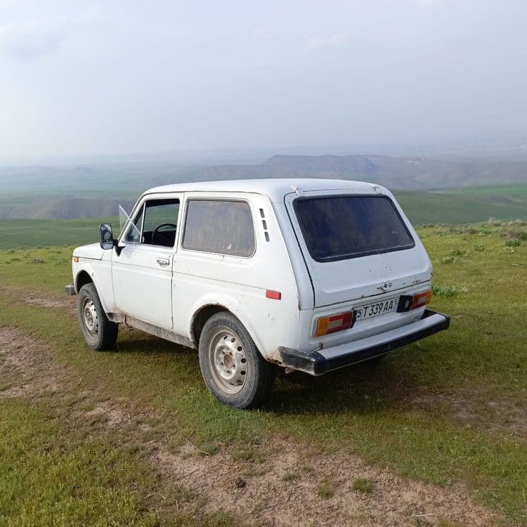 Niva  1981yil propan — 2