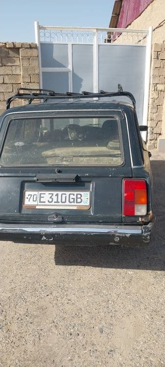 Jiguli 2104sotiladi 1998 yil srochna sotiladi — 3