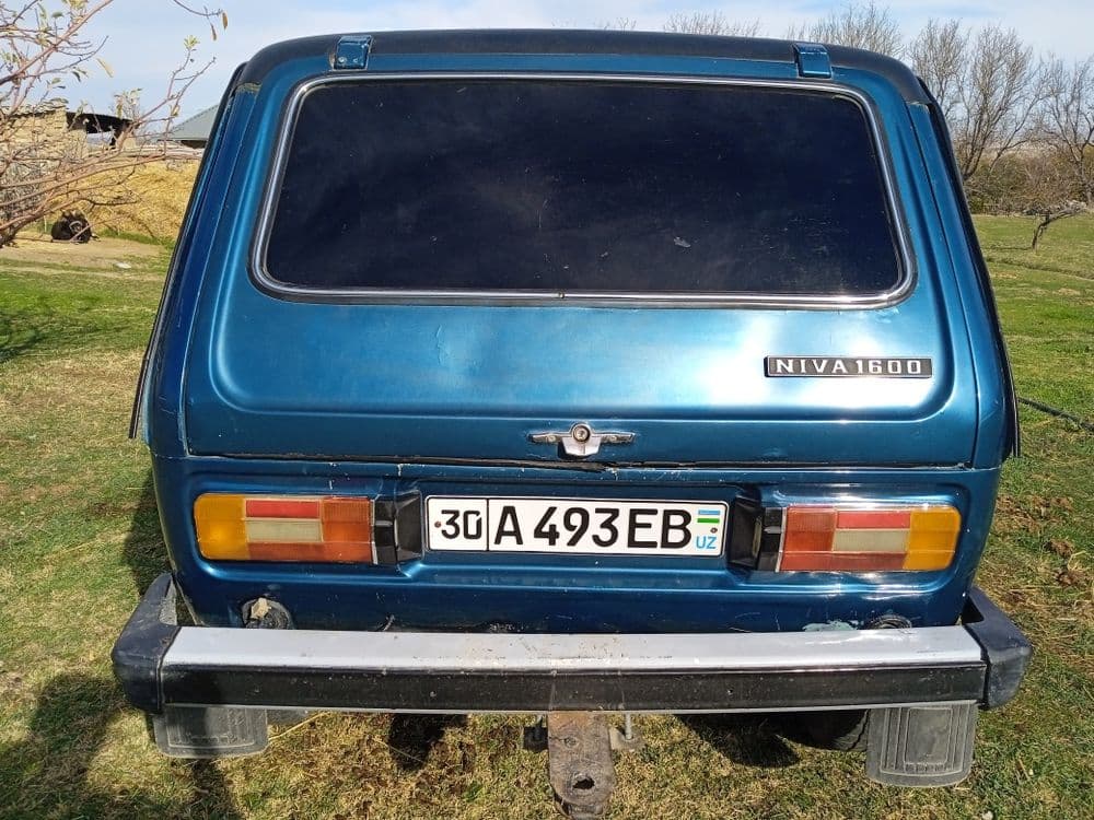 vaz niva 2121 4×4 — 1
