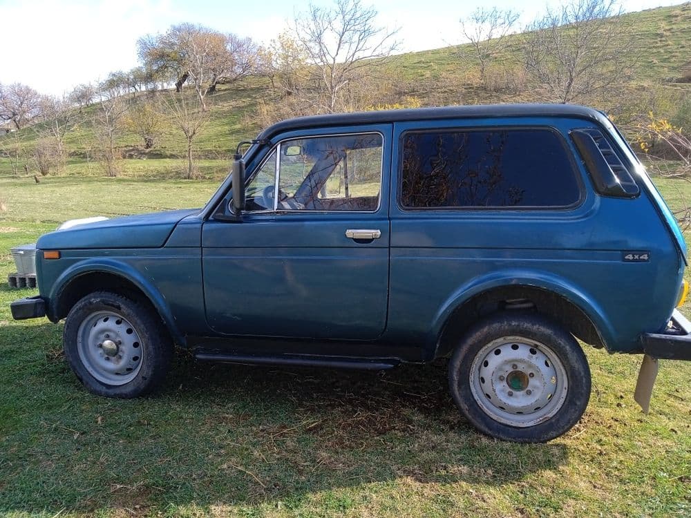 vaz niva 2121 4×4 — 3