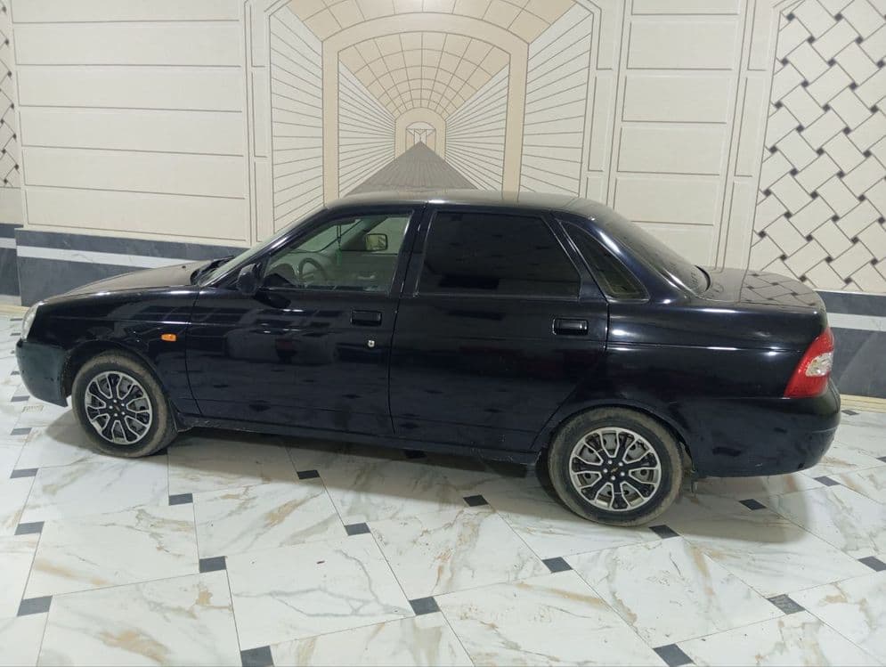 Lada priora 1.6 srochni sotiladi — 8
