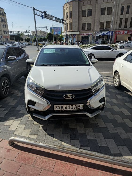 Lada x ray 2022 yili — 3