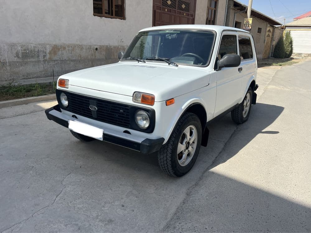 sotiladi lada niva 2015 — 1