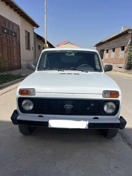 sotiladi lada niva 2015 — 4