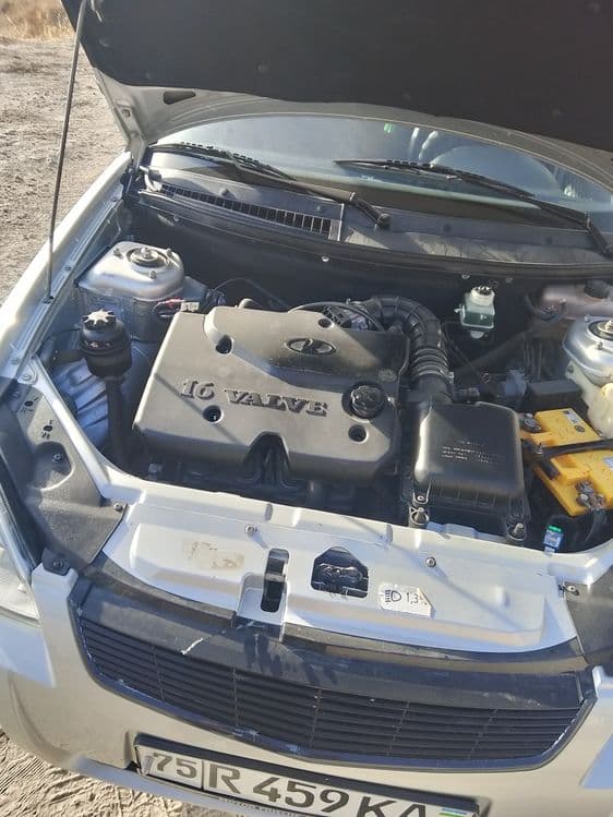 Lada Priora juda yaxshi moshina 2qoʻl haydalgan.yoqilgʻi turi:benzin — 7