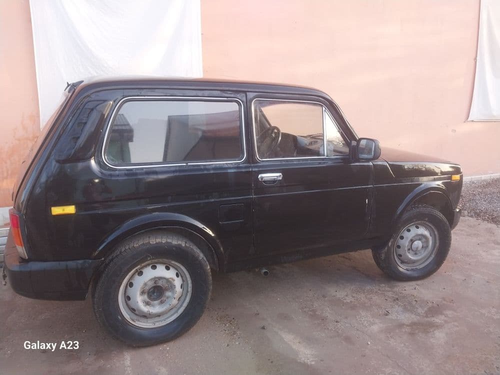 Niva 2121 sotiladi — 2