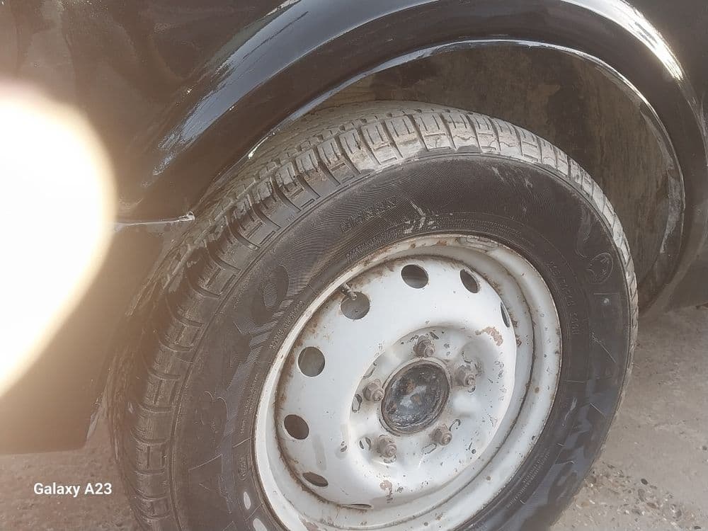 Niva 2121 sotiladi — 4