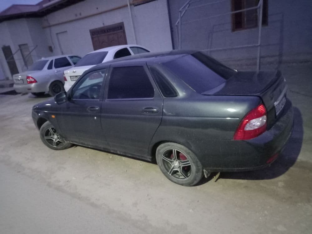 Lada Priora 2008 sotiladi — 2