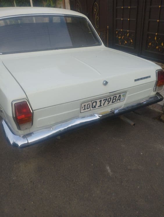 Газ Волга 24 10. — 4