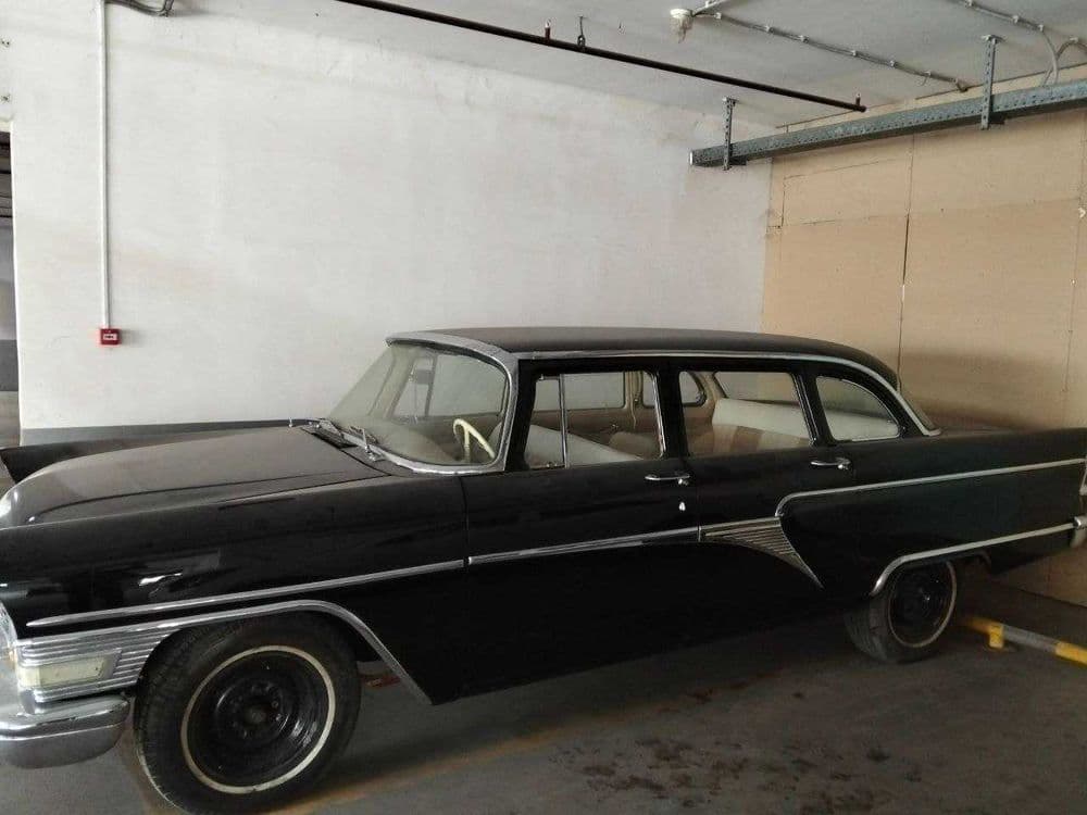 Автомобиль ГАЗ - 13 Чайка 1970 г Черная — 3