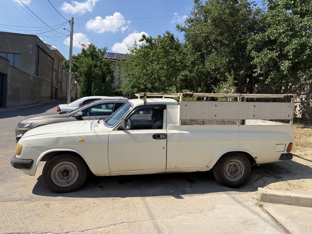 Volga gaz 3129 pikap — 3