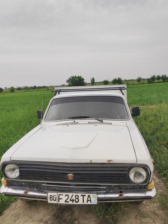 volga 2410 pikap — 2