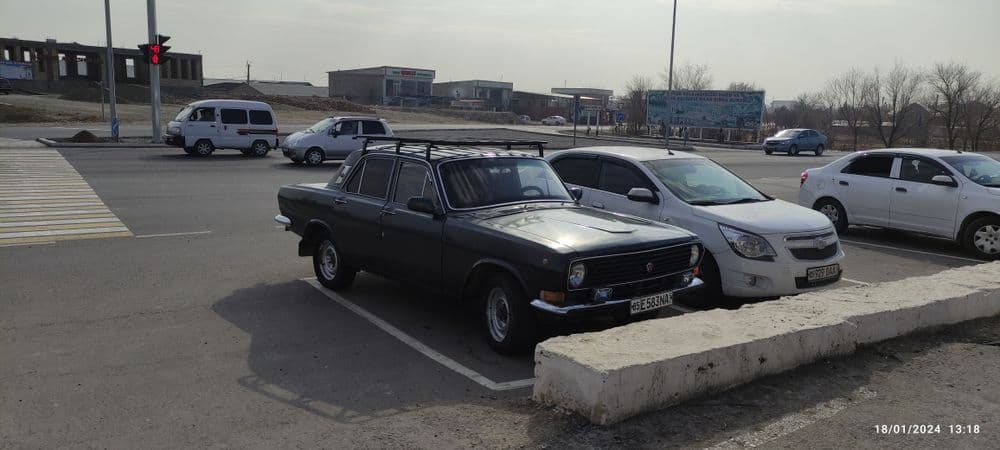 Volga yengil mashina — 1