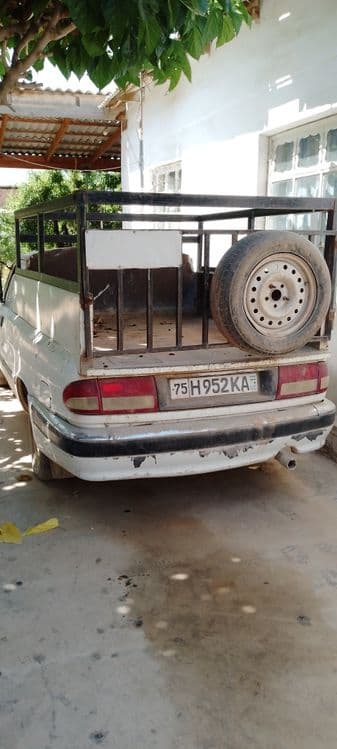 Volga 3110 pikap — 2