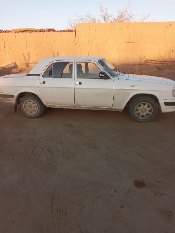 Газ 3110 сотилади. — 3