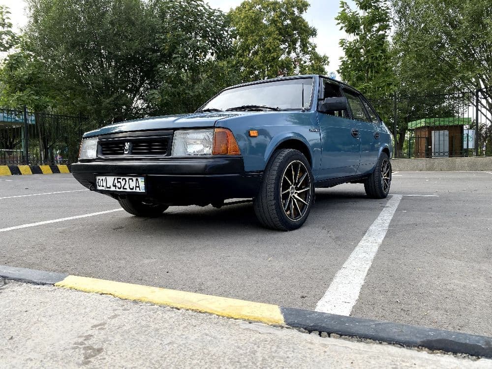 Москвич 1989 года в отличном состоянии — 2