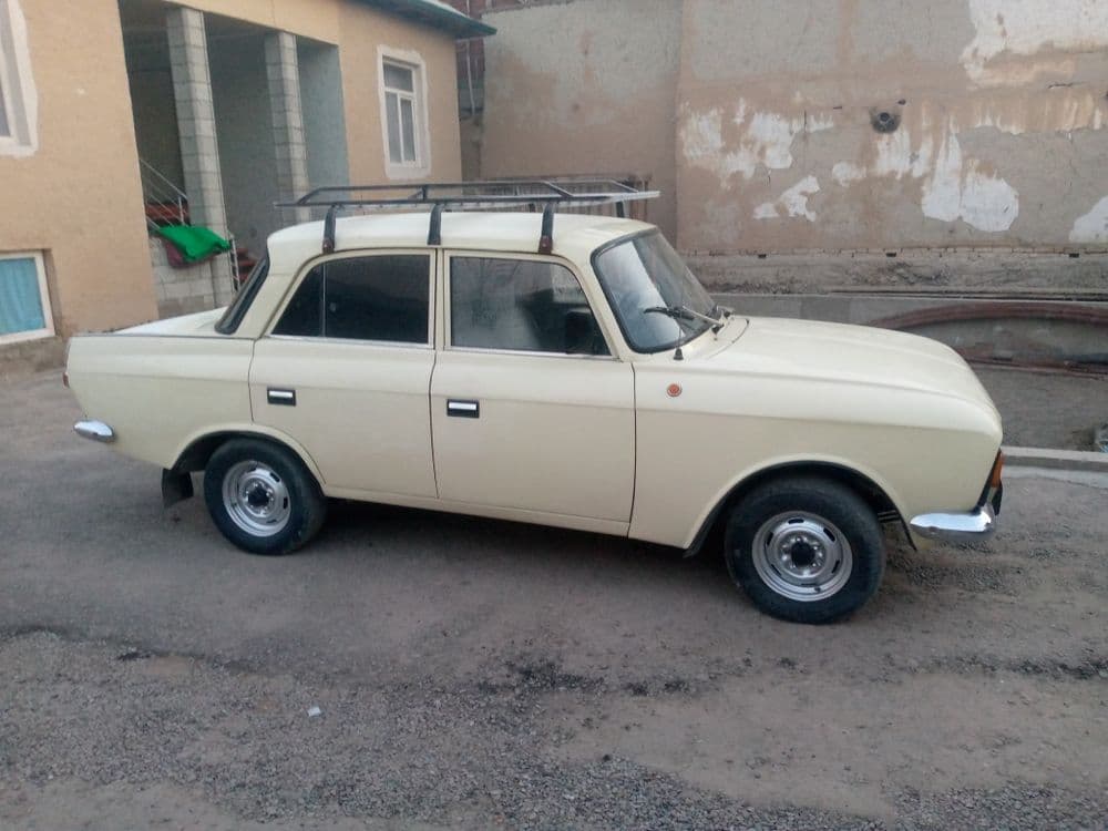 Москвич 412 сотилади — 1