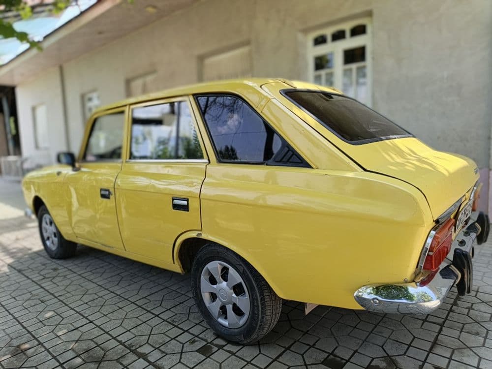 Maskvech Kombe 21251 — 3
