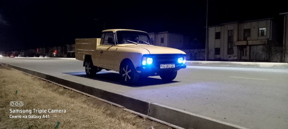 Moskivich sotiladi srochni. — 3