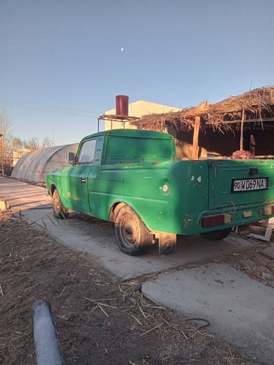 Avto mabil Masqvich — 3