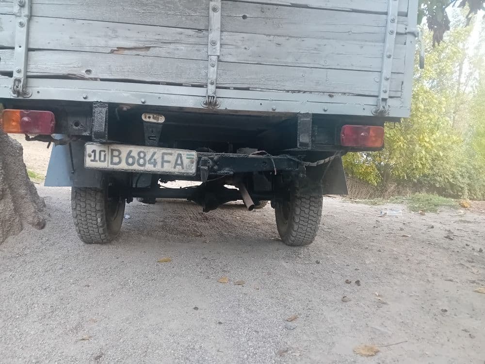 Uaz bartavoy sotiladi — 6