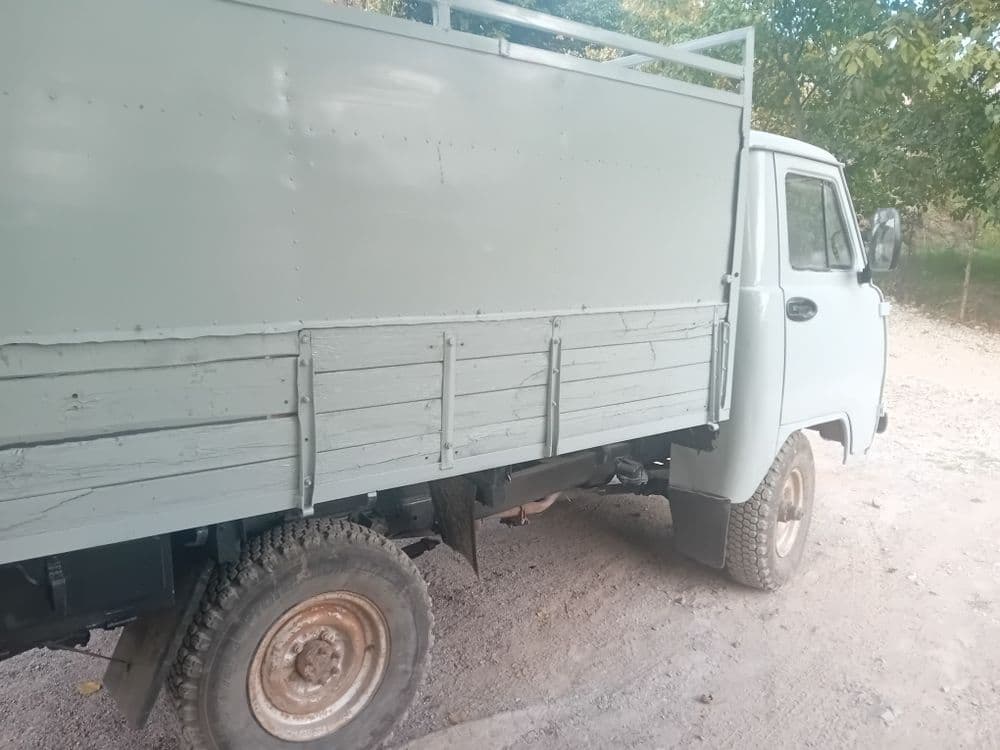 Uaz bartavoy sotiladi — 7