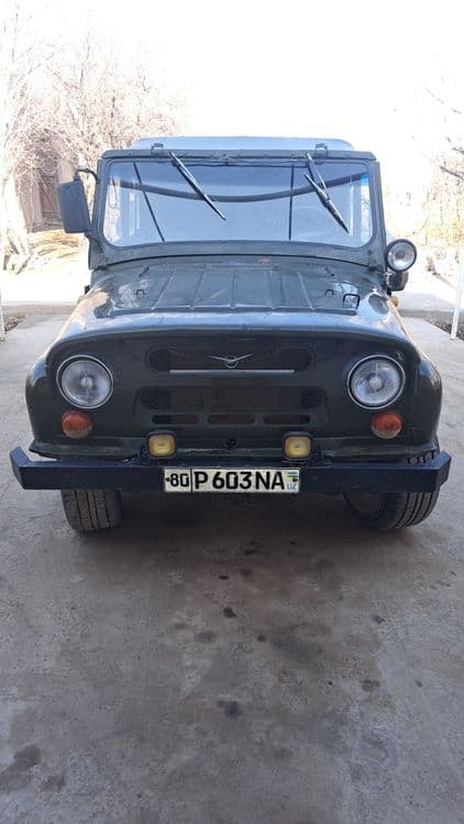 Uaz 1980 yil marka rossiya — 1
