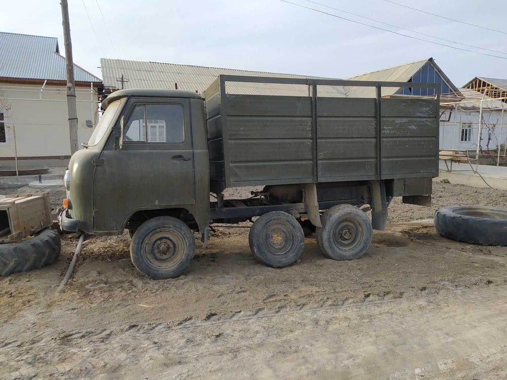 UAZ yuk avtomobili tez sotiladi — 1