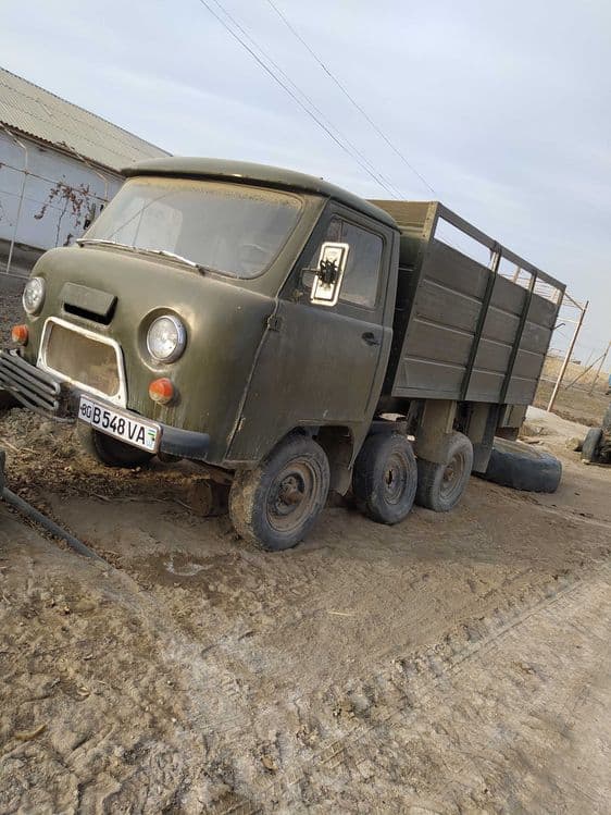 UAZ yuk avtomobili tez sotiladi — 3