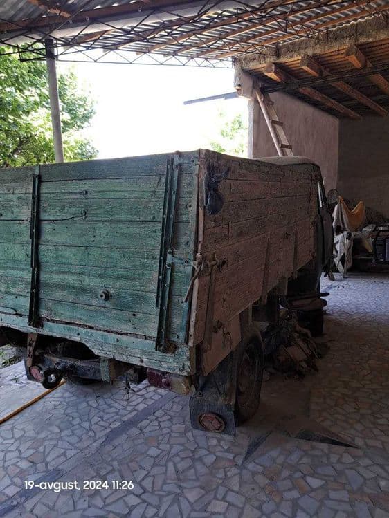 UAZ bartovoy sotiladi — 6