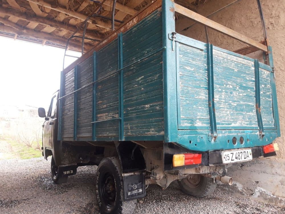 UAZ-3303 "Golovastik" — 3