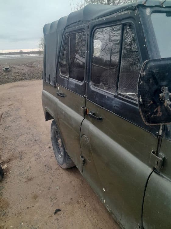 UAZ sotiladi holati yaxshi — 3