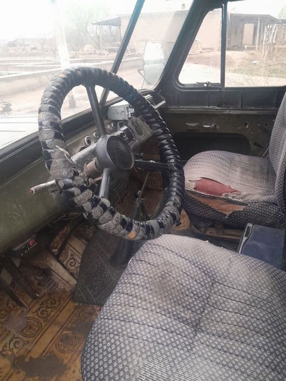 UAZ sotiladi holati yaxshi — 5