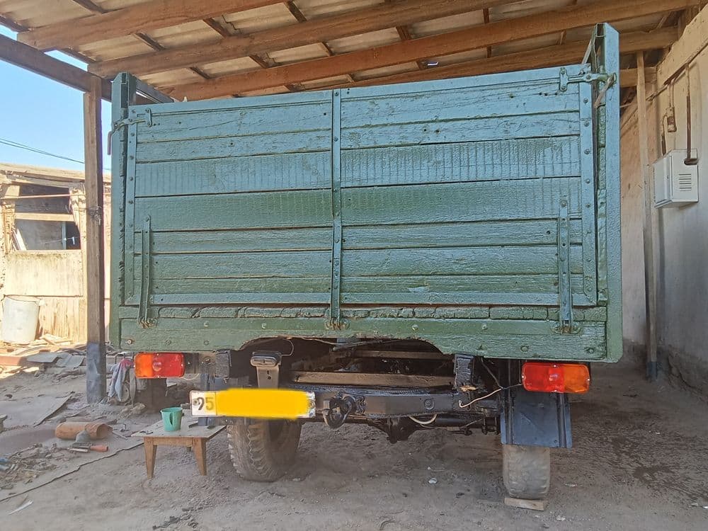 УАЗ  бартавой 330301 — 3