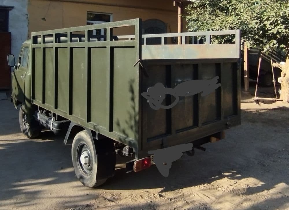 Uaz 3303 sotiladi — 3