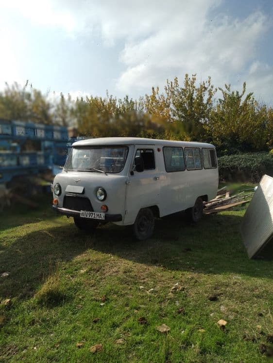 Продаётся уаз буханка 4x4 — 1