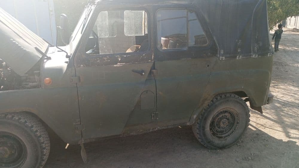 Uaz matoʻr zoʻr  акимнатир янги радятр янги бодун янги — 3