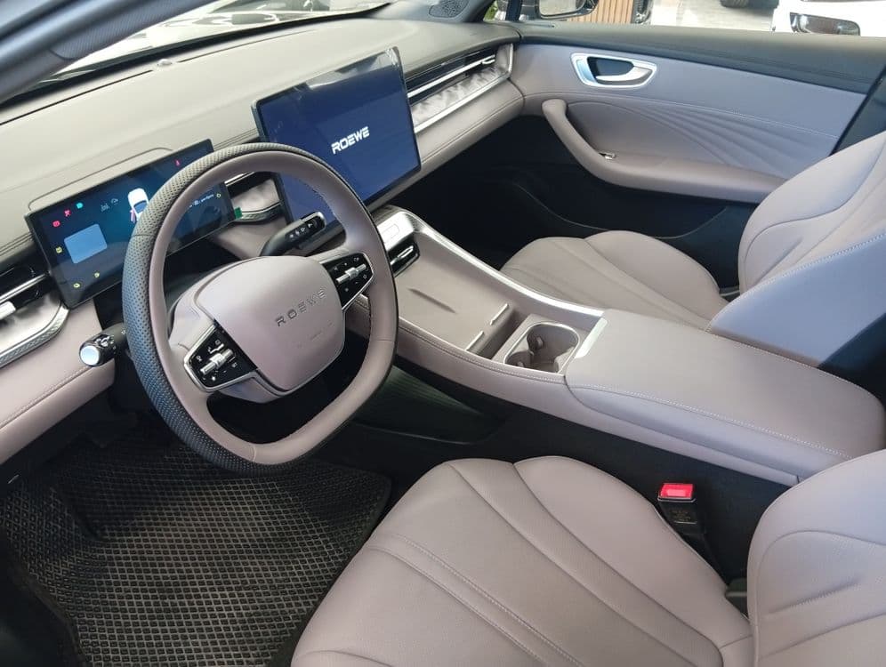 ROEWE M7 DMH 2026
Yangi avtomobil. Premium klassdagi zamonaviy gibrid — 2