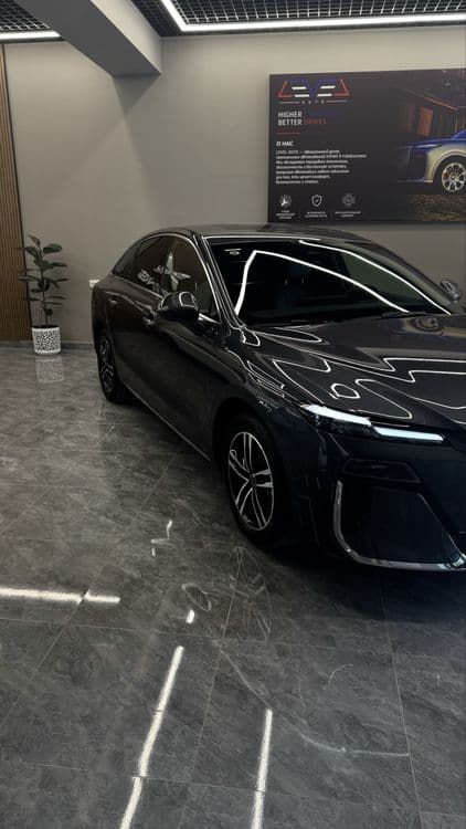 Roewe m7 200 гибрид — 3
