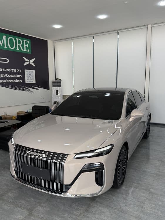 Roewe 2100Km hybrid . rasmiy avto salon — 1