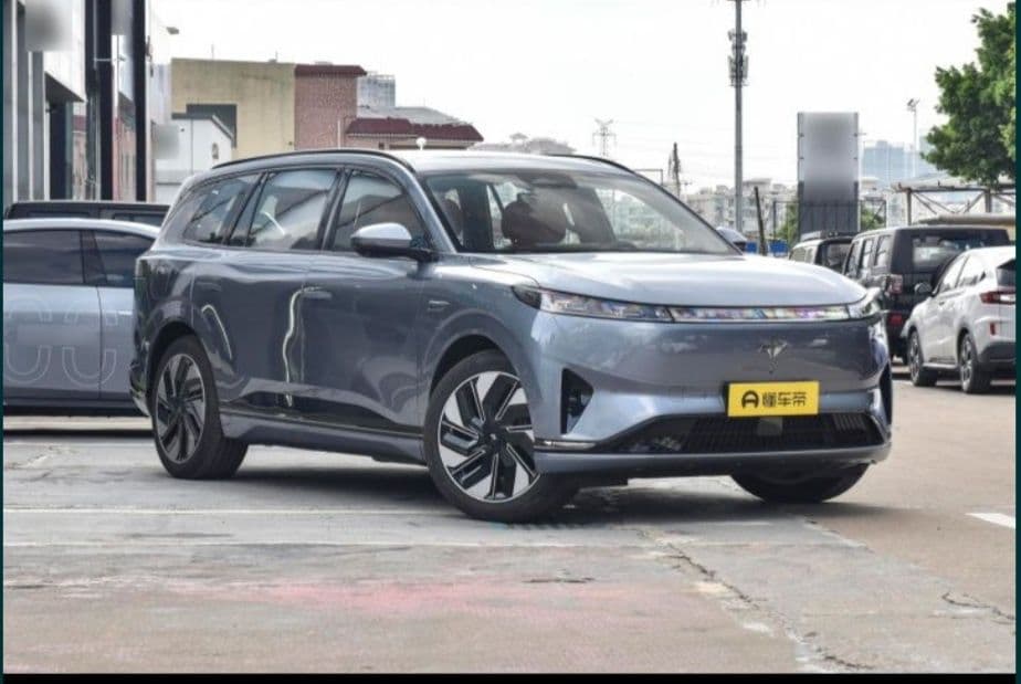 Dongfeng 008 EP 200 Max 25/26 restayling 30400$ — 3