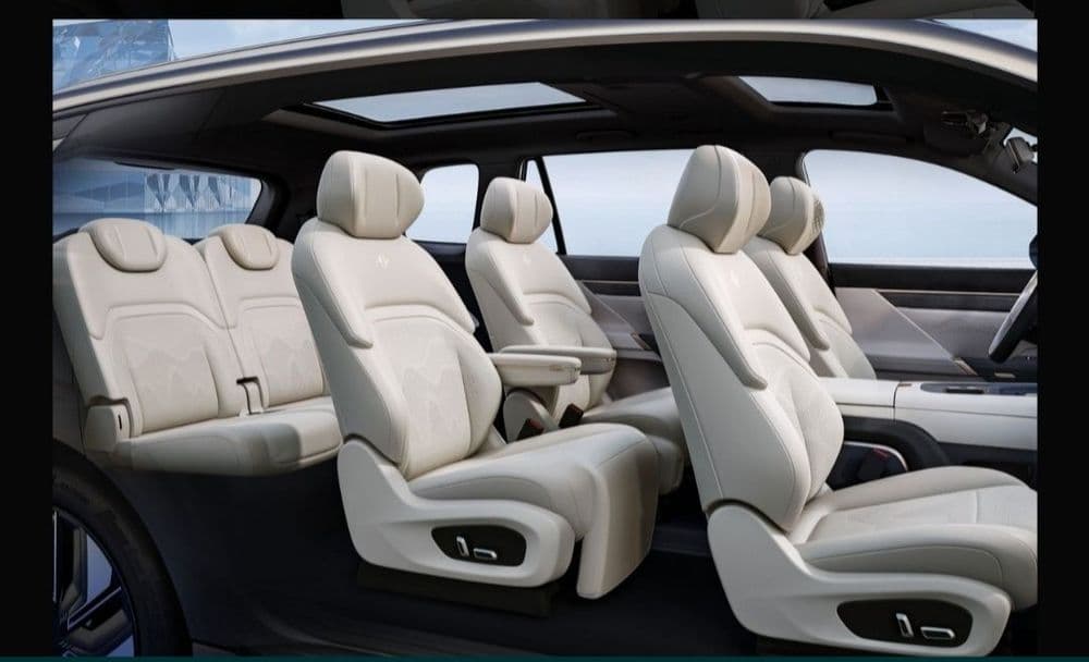 Dongfeng 008 EP 200 Max 25/26 restayling 30400$ — 6