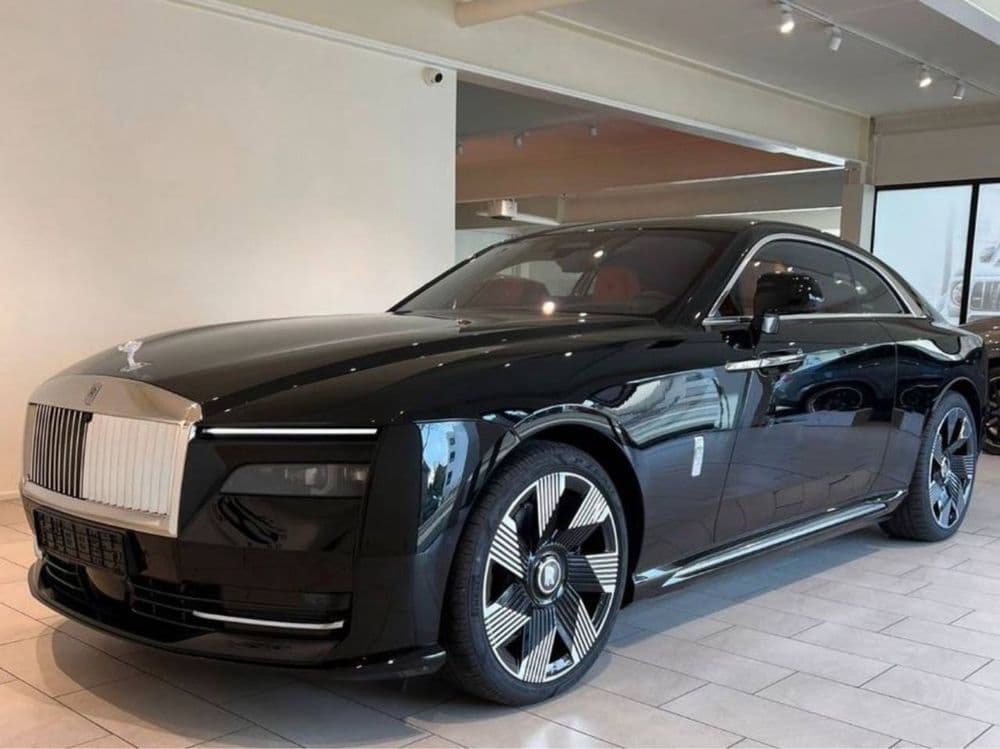Rolls Royce Spectre electric 2026 — 2