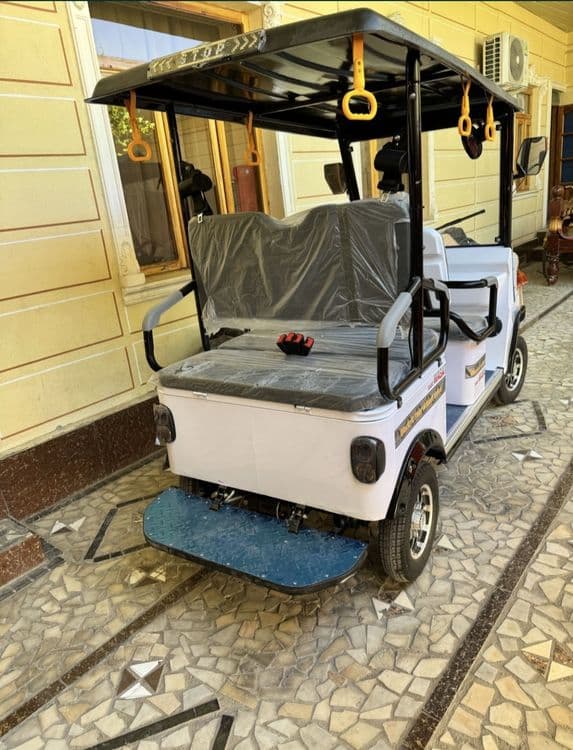 Golfcar 6 kishilik — 2