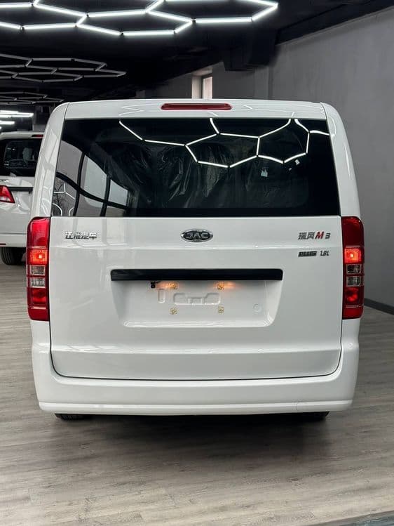 Jac M3 Luxe miniveni — 6