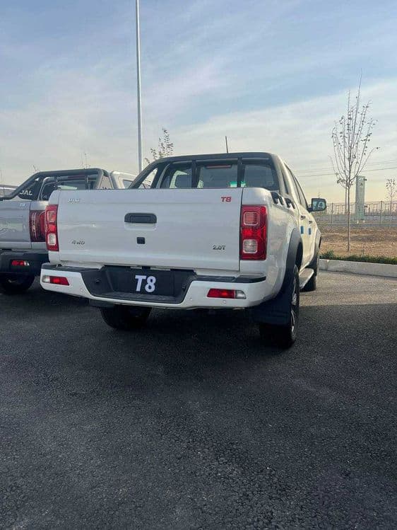 Продаётся новый JAC T8 (без пробег) — 2
