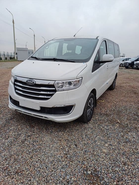 JAC M3 9 O'RINDIQLI sotuvda tayyor — 3