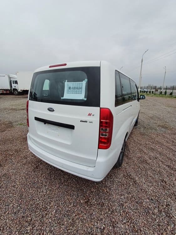 JAC M3 9 O'RINDIQLI sotuvda tayyor — 4