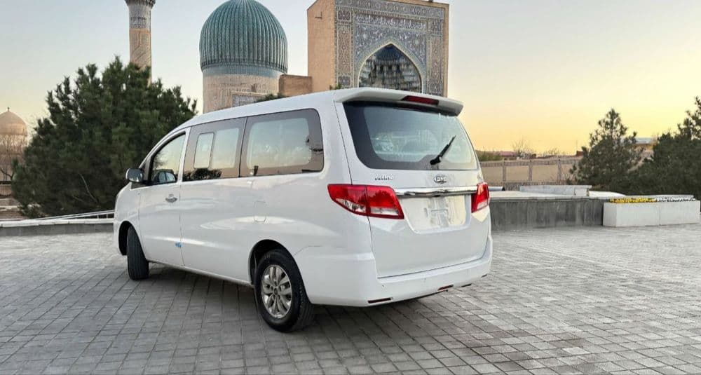 Срочно продается JAC M4 — 2