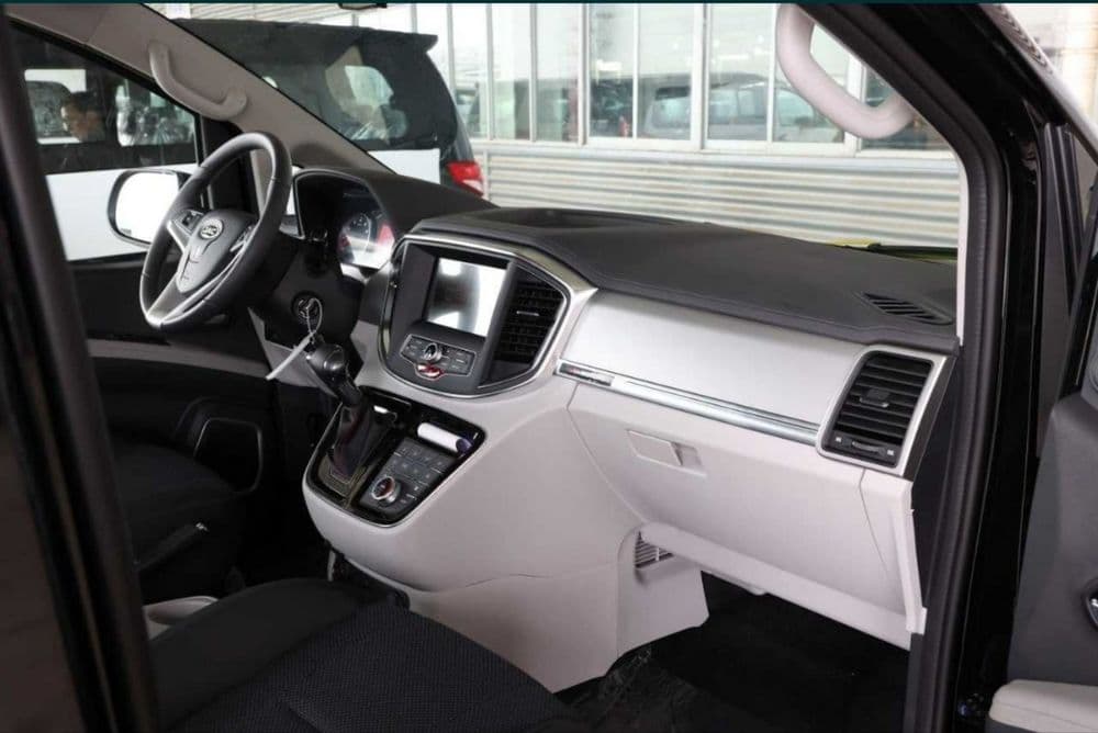 Jac M4 автомат КПП (B права) 9 место — 3